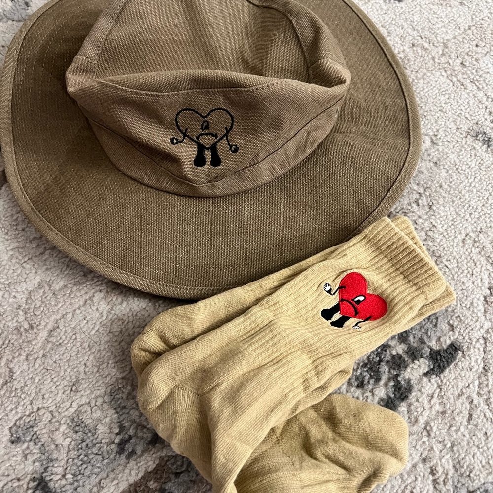 Original concert Merch. Bad Bunny ❤️